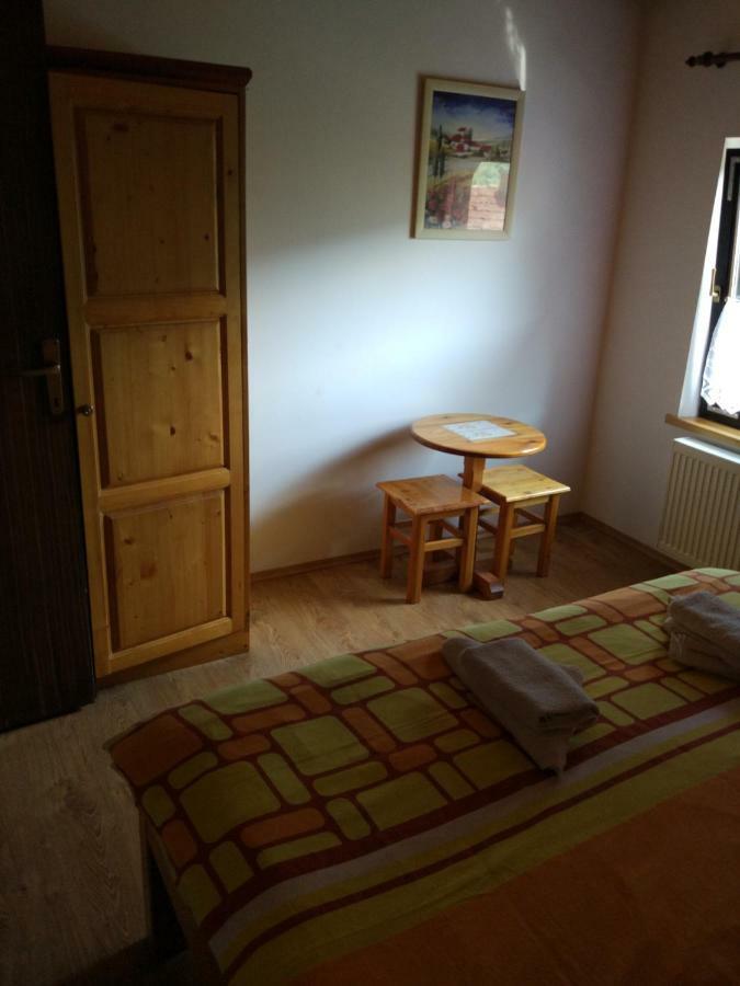 Apartment Jelena セリステ・ドゥレズニツコ エクステリア 写真